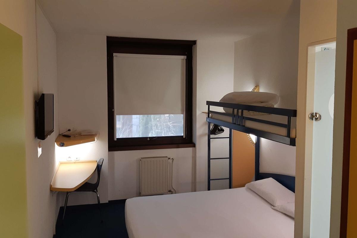 Kyriad Direct Montauban Centre Kültér fotó